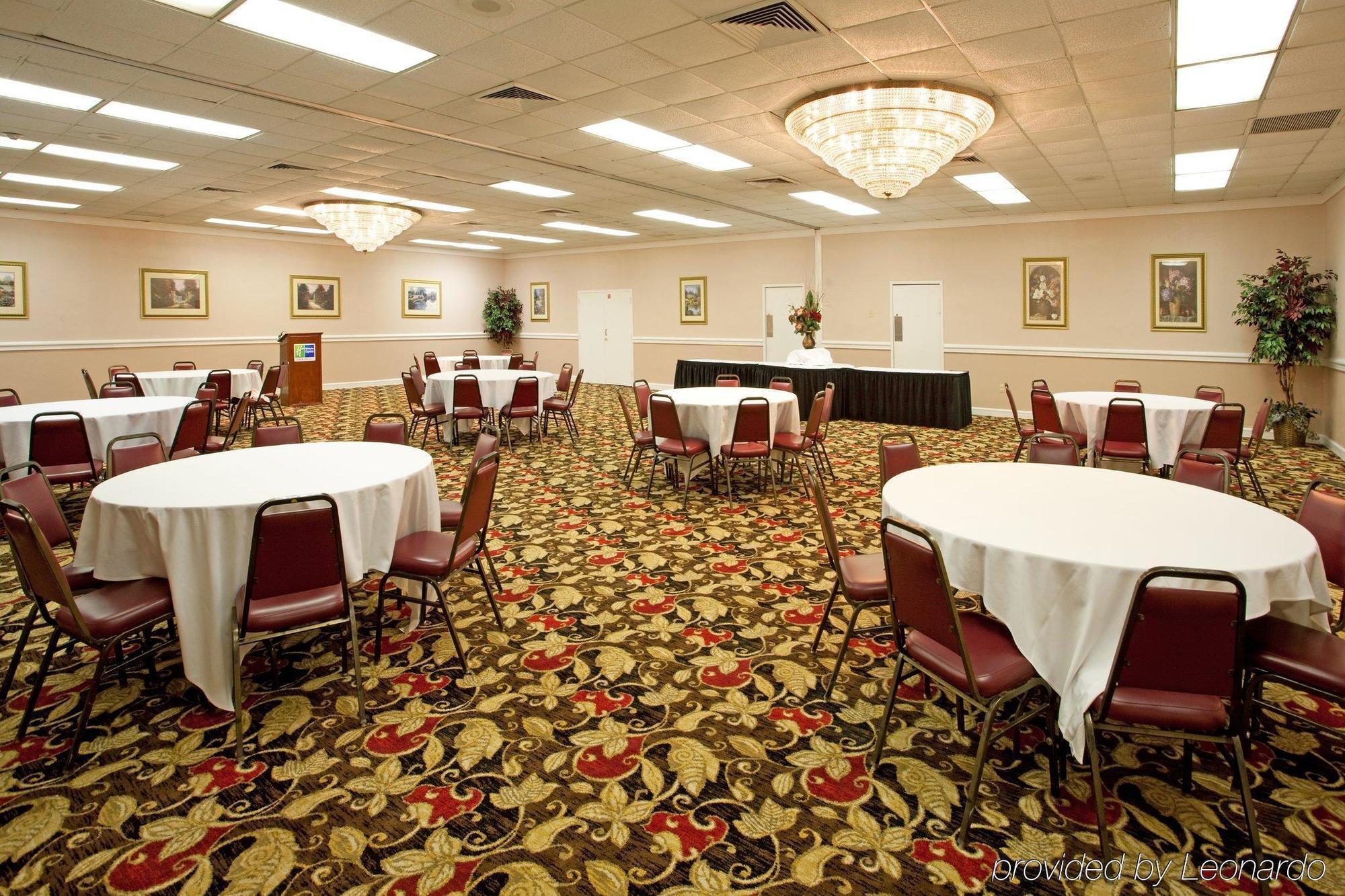Wyndham Garden Hotel