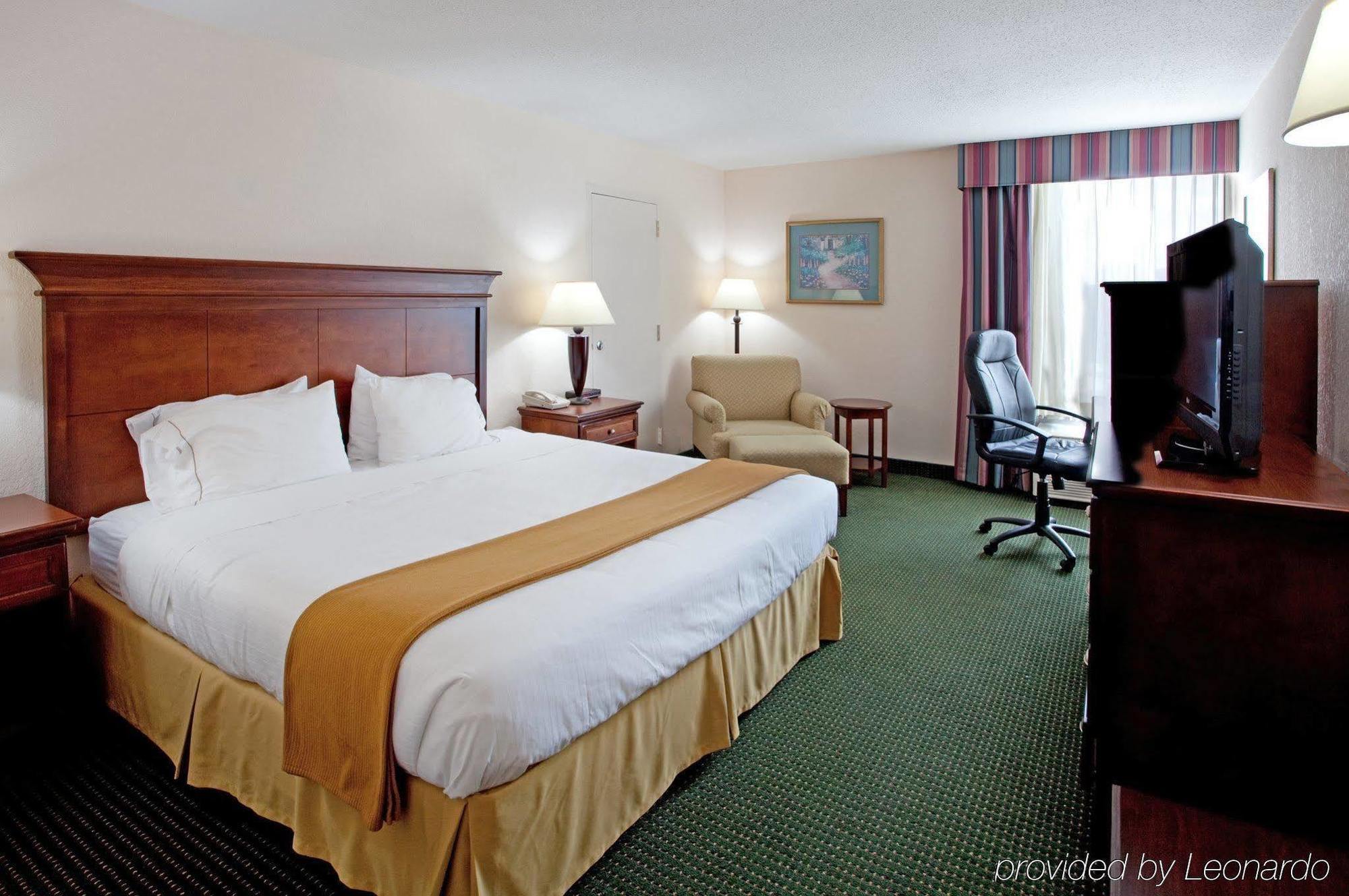 Hotel Wyndham Garden 3*
