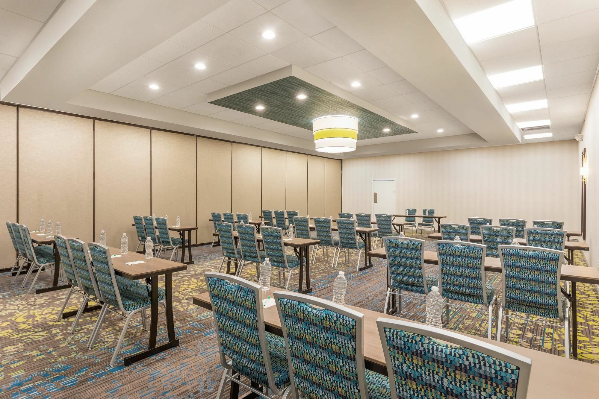 Hotel Wyndham Garden 3*