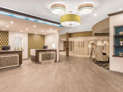 Wyndham Garden Hotel 3*